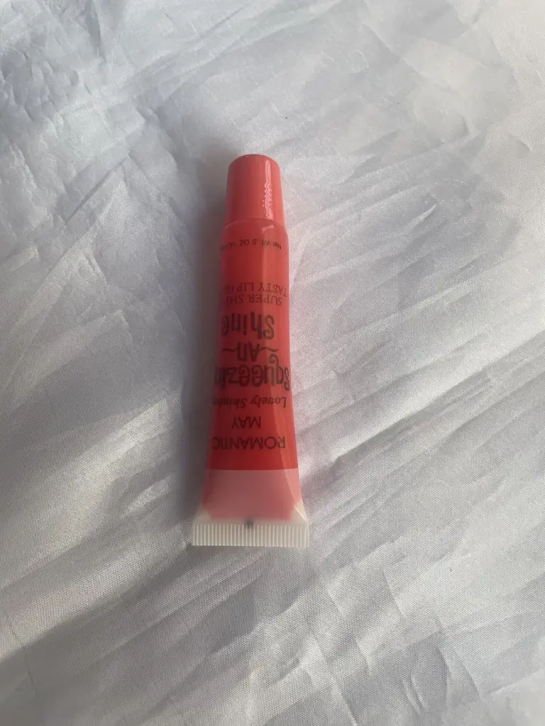 gloss romantic may