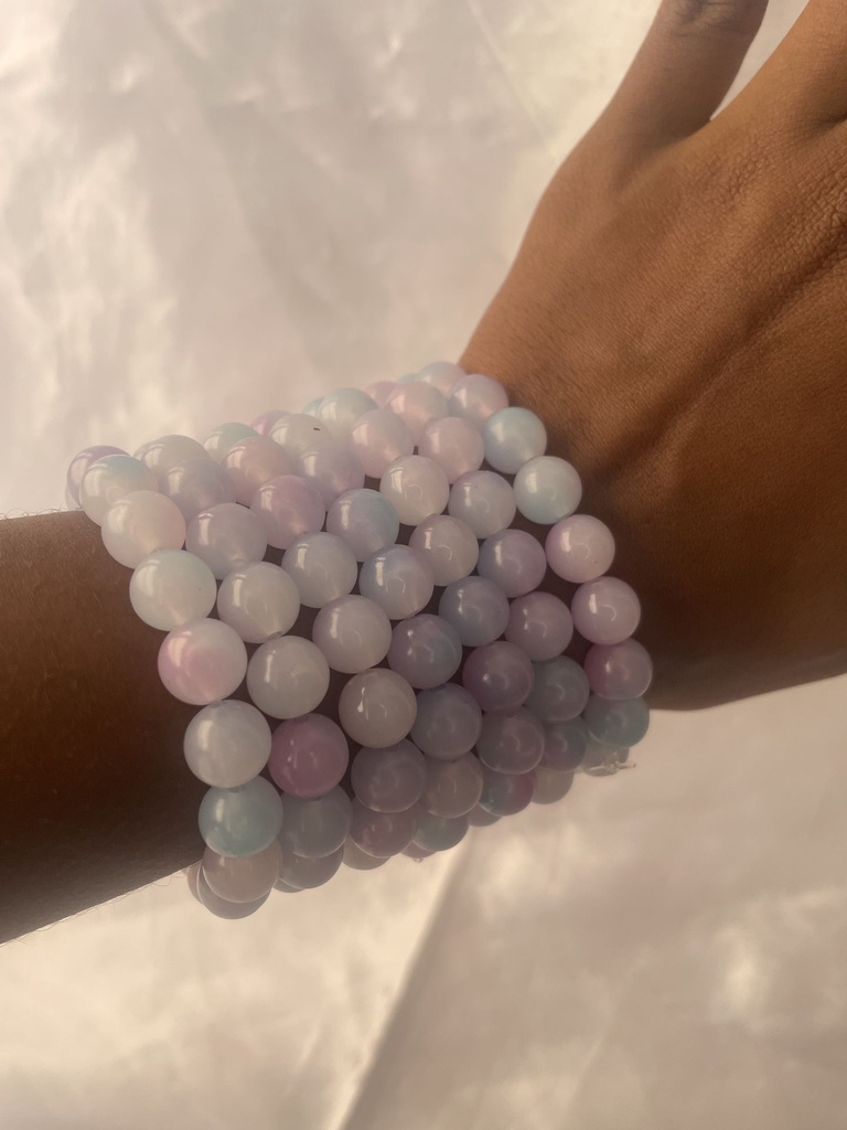 Bracelet en perle bleu-violet