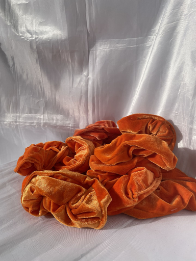 [scrun-00004] Chouchou orange